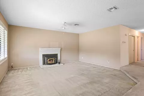 Living - 1208 Glenhurst Dr, Lodi, CA 95240 photo 2 of 9