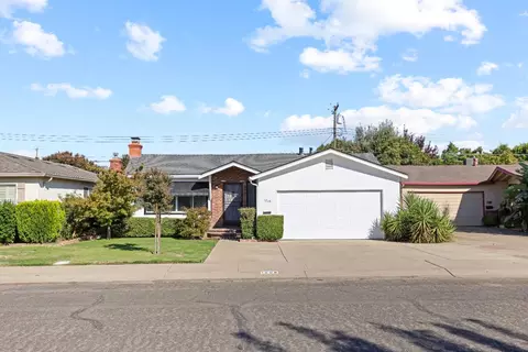 Exterior - 1208 Glenhurst Dr, Lodi, CA 95240 photo 3 of 7