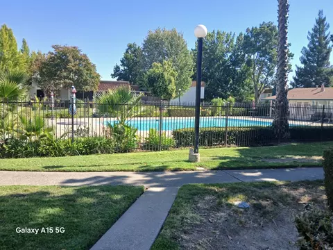 7726 La Mancha Way, Sacramento, CA 95823