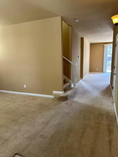 Living - 269 Lavender Ln, Patterson, CA 95363 photo 2 of 3