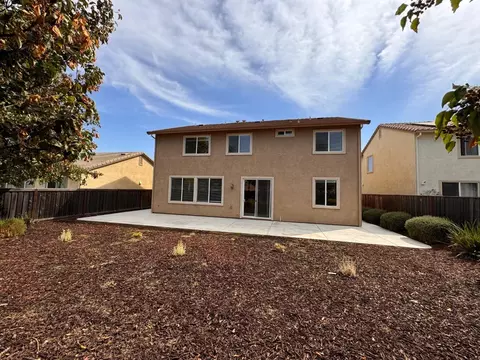 Exterior - 269 Lavender Ln, Patterson, CA 95363 photo 2 of 3