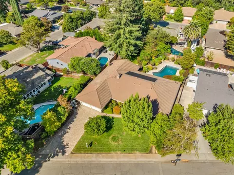 4941 Kipling Dr, Carmichael, CA 95608 photo 3