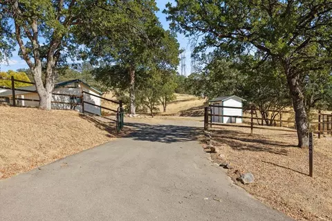 16060 Skyline Dr, Red Bluff, CA 96080 photo 2