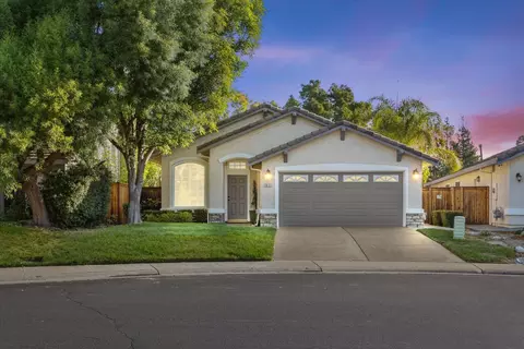 2833 Turnbuckle Cir, Elk Grove, CA 95758