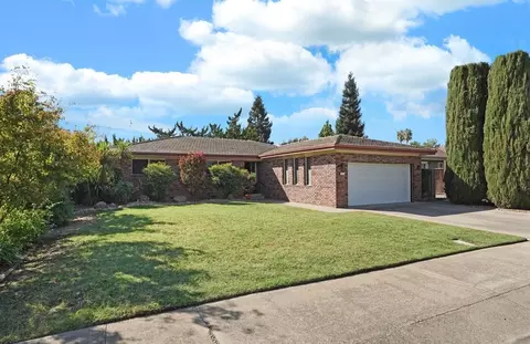 315 Rainier Dr, Lodi, CA 95242 photo 1