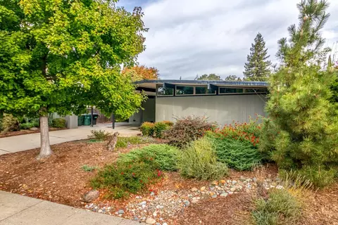 5731 Classic Pl, Carmichael, CA 95608 photo 1