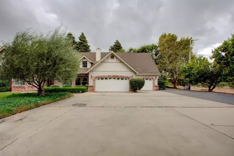 4824 Roeding Rd, Ceres, CA 95307 photo 2