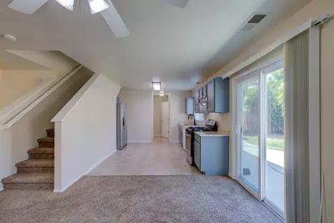 Entry Way - 3751 Morning Glory Ave, Merced, CA 95348 photo 2 of 6