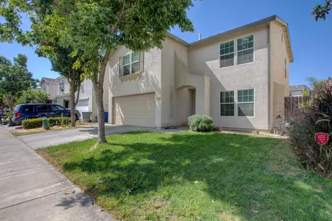 Exterior - 3751 Morning Glory Ave, Merced, CA 95348 photo 4 of 9