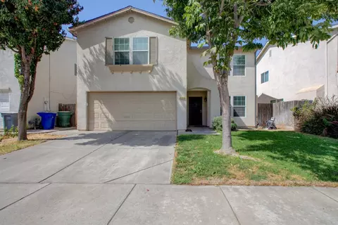 Exterior - 3751 Morning Glory Ave, Merced, CA 95348 photo 2 of 9