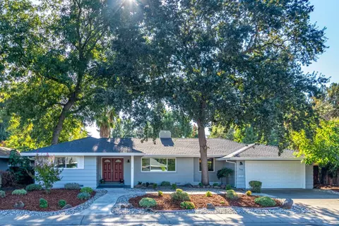 1624 Carmelo Dr, Carmichael, CA 95608 photo 1