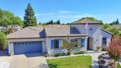8499 Greentrails Ct, Elk Grove, CA 95624