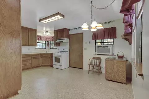Kitchen - 10848 Eich, Dobbins, CA 95935 photo 6 of 7