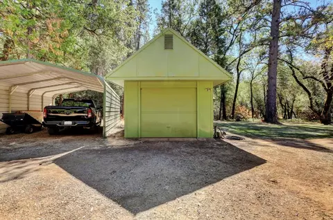Exterior - 10848 Eich, Dobbins, CA 95935 photo 37 of 46