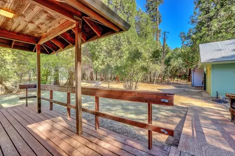Exterior - 10848 Eich, Dobbins, CA 95935 photo 12 of 46
