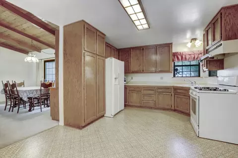 Kitchen - 10848 Eich, Dobbins, CA 95935 photo 5 of 7