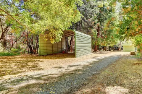 Exterior - 10848 Eich, Dobbins, CA 95935 photo 7 of 46