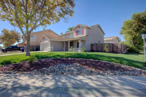 461 Roadrunner Dr, Patterson, CA 95363 photo 2