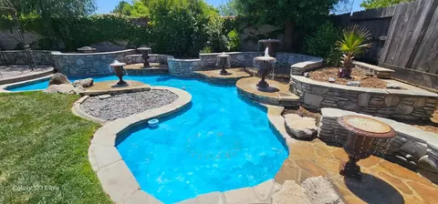 Exterior - 776 Griffey Way, Galt, CA 95632 photo 10 of 25