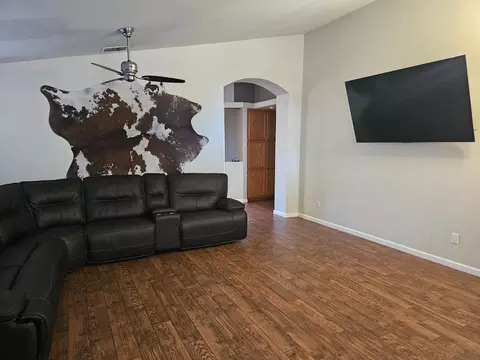 Living - 795 Hackett Rd, Ceres, CA 95307 photo 1 of 1