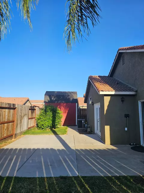 Exterior - 795 Hackett Rd, Ceres, CA 95307 photo 3 of 3