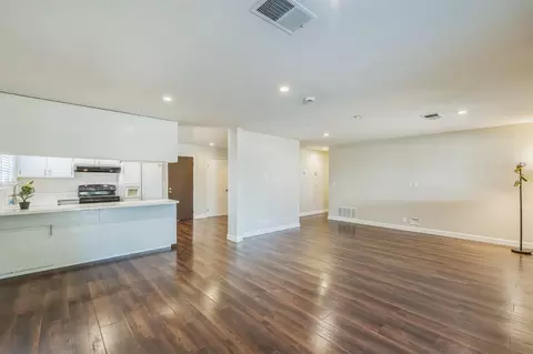 Living - 2669 Blackburn Dr, Davis, CA 95618 photo 1 of 4