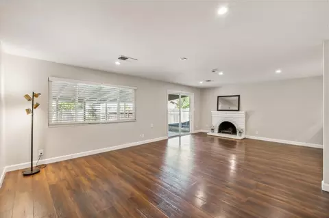 Living - 2669 Blackburn Dr, Davis, CA 95618 photo 3 of 4
