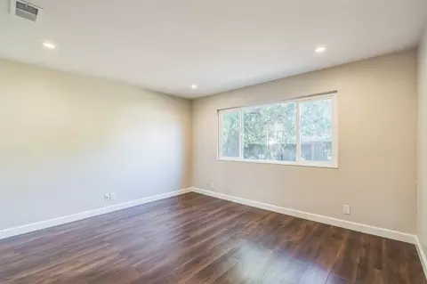 Living - 2669 Blackburn Dr, Davis, CA 95618 photo 2 of 4