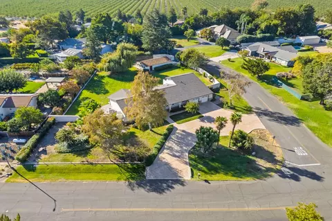 View/Area - 12134 Midway Dr, Tracy, CA 95377 photo 7 of 12
