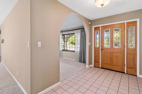 Entry Way - 12134 Midway Dr, Tracy, CA 95377 photo 2 of 5