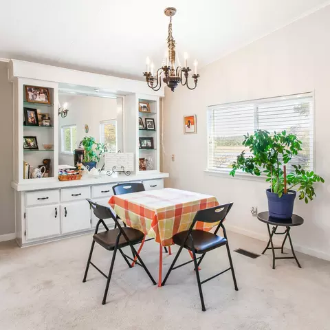 Dining - 20 Rollingwood Dr #103, Jackson, CA 95642 photo 1 of 1
