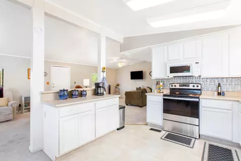 Kitchen - 20 Rollingwood Dr #103, Jackson, CA 95642 photo 4 of 4