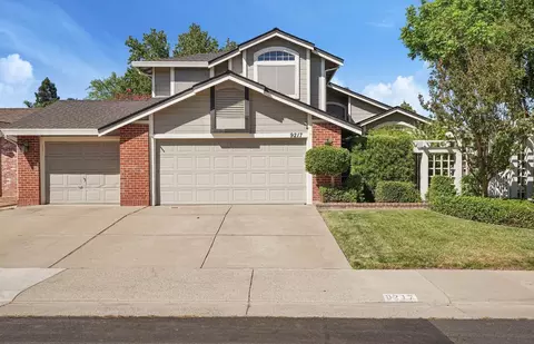 9217 Pelham Way, Elk Grove, CA 95624