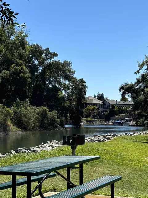 1000 Wintun Dr, Lodi, CA 95240 photo 37