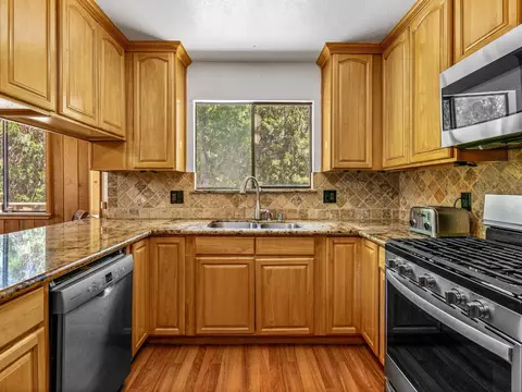 2769 Boardwalk St, Placerville, CA 95667 photo 19