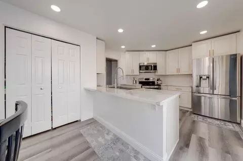 Kitchen - 8409 Thornbury Dr, Antelope, CA 95843 photo 4 of 4