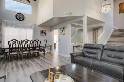 Dining - 8409 Thornbury Dr, Antelope, CA 95843 photo 2 of 3