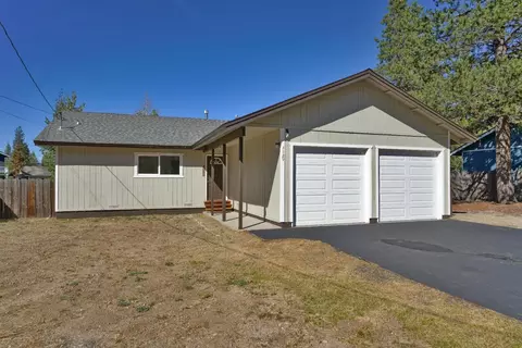 1129 Navahoe Dr, South Lake Tahoe, CA 96150