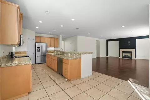 2924 Tabriz Dr, Modesto, CA 95355 photo 15