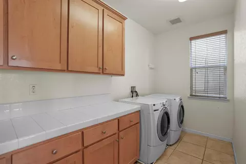 2924 Tabriz Dr, Modesto, CA 95355 photo 18
