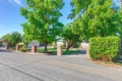 8051 Peerless Ave, Orangevale, CA 95662 photo 2