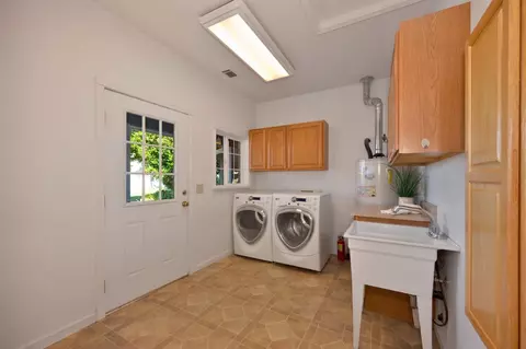 8051 Peerless Ave, Orangevale, CA 95662 photo 37