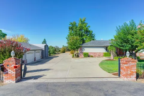 8051 Peerless Ave, Orangevale, CA 95662 photo 3