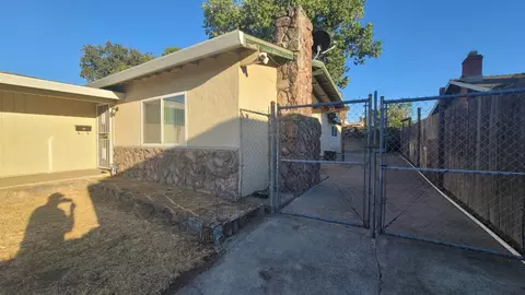 6142 Madison Ave, Carmichael, CA 95608 photo 3