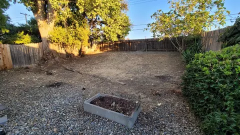 6142 Madison Ave, Carmichael, CA 95608 photo 11