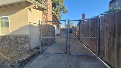 6142 Madison Ave, Carmichael, CA 95608 photo 4