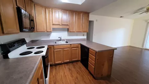 6142 Madison Ave, Carmichael, CA 95608 photo 9