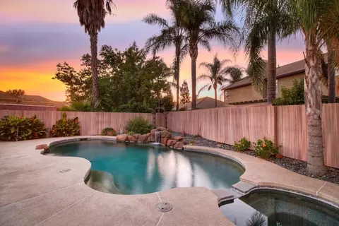 9534 Appaloosa Pl, Elk Grove, CA 95624