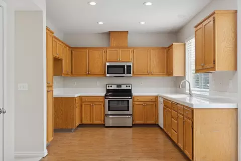 Kitchen - 1287 Gentry Ct, Tracy, CA 95377 photo 1 of 3