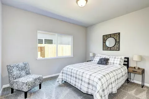 1052 Hogan Rd, Galt, CA 95632 photo 12
